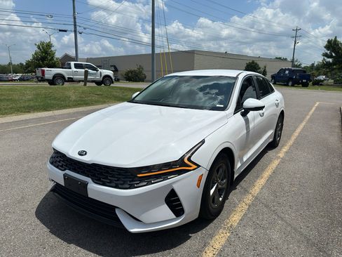 Used 2021 Kia K5 LX FWD image 8
