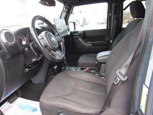 Used 2017 Jeep Wrangler Unlimited Sport w/ Quick Order Package 24S image 11