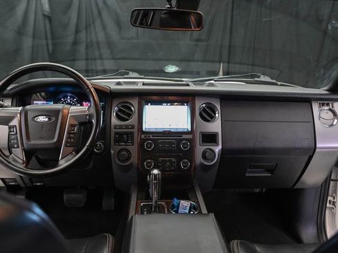 Used 2017 Ford Expedition Max Platinum AWD/4WD image 22