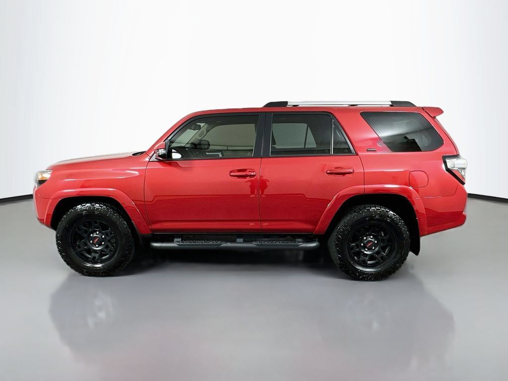 Used 2024 Toyota 4Runner SR5 Premium w/ Moonroof Package RWD image 8
