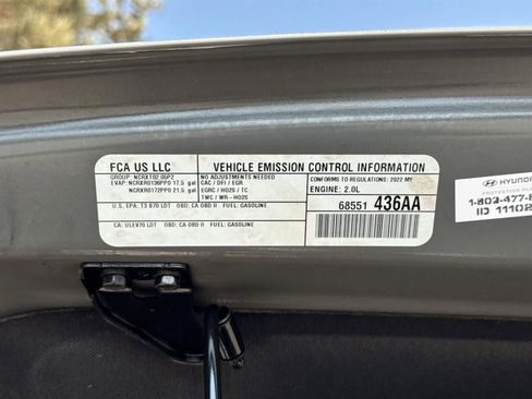 Used 2022 Jeep Wrangler Unlimited Sahara image 39