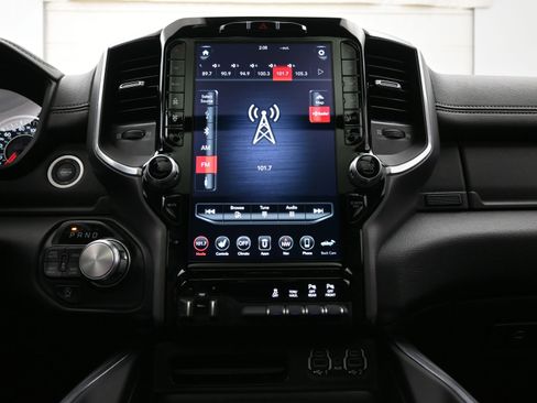 Used 2021 RAM 1500 Laramie image 16