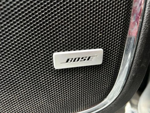 Used 2018 Chevrolet Suburban Premier image 33