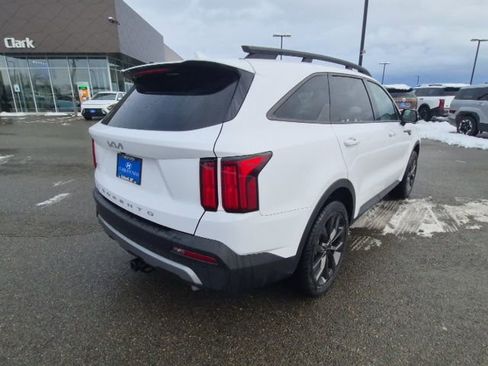 Used 2022 Kia Sorento SX Prestige w/ Rust Color Package image 5