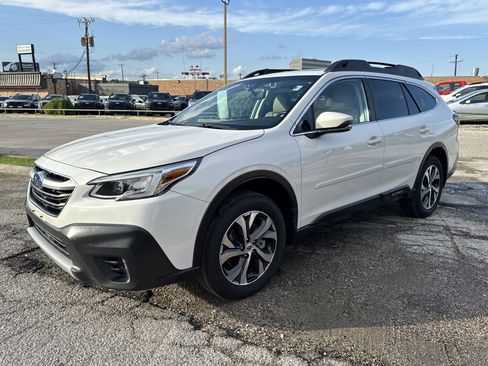 Used 2020 Subaru Outback Limited XT w/ Popular Package #2 AWD/4WD image 7