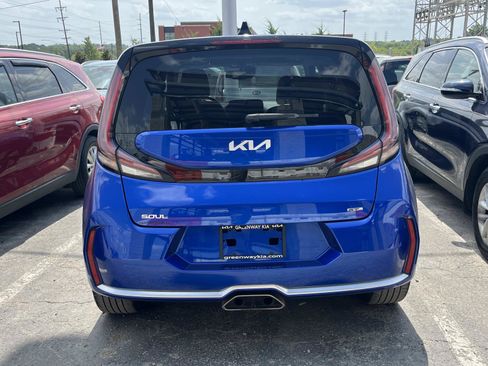 Used 2023 Kia Soul GT-Line FWD image 5