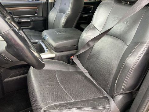 Used 2016 RAM 2500 Laramie w/ Convenience Group image 16