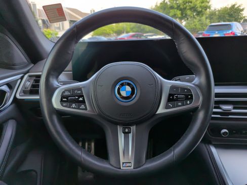 Used 2023 BMW i4 eDrive40 w/ M Sport Package RWD image 22