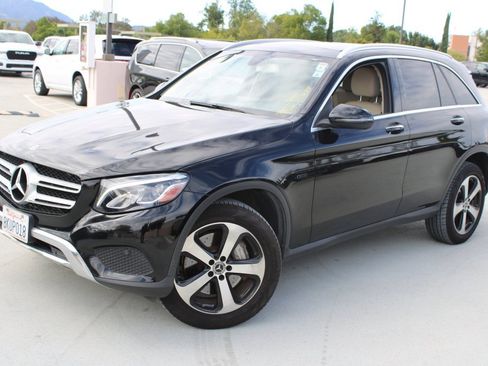 Used 2019 Mercedes-Benz GLC 350e GLC 350e image 1