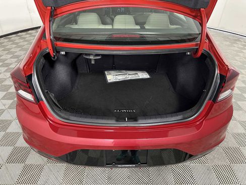 Used 2020 Hyundai Elantra SEL w/ Cargo Package (C1) FWD image 24