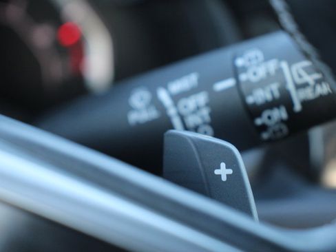 Used 2018 Honda Civic Sport image 25