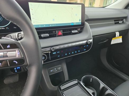New 2026 Hyundai Ioniq 5 SEL image 12