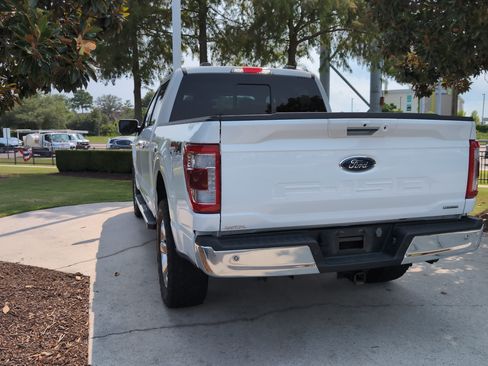 Used 2023 Ford F150 Lariat w/ Max Trailer Tow Package AWD/4WD image 8