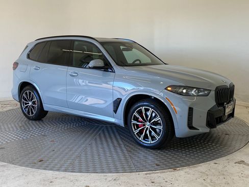 New 2026 BMW X5 xDrive40i w/ M Sport Package image 6