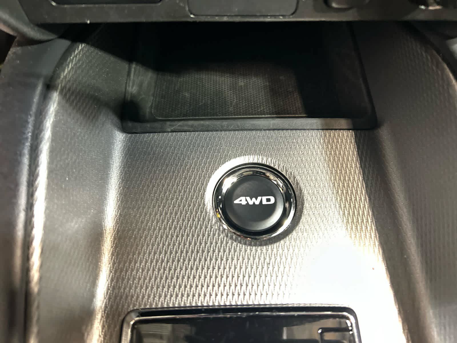 Used 2025 Mitsubishi Outlander Sport AWD image 6