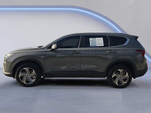 Used 2023 Hyundai Santa Fe SE AWD/4WD image 2