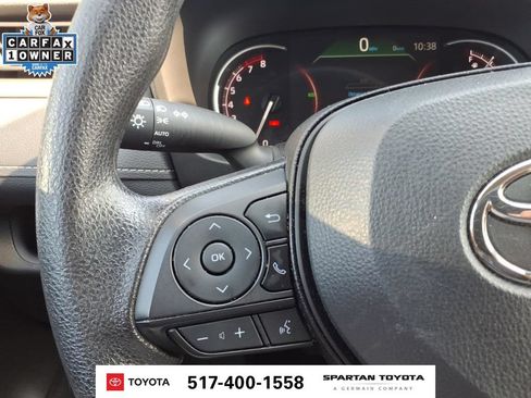 Used 2025 Toyota RAV4 XLE AWD/4WD image 16