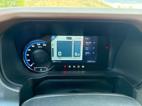 Used 2024 Ford Bronco Outer Banks w/ Sasquatch Package AWD/4WD image 23