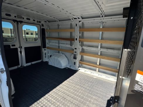 Used 2023 RAM ProMaster 2500 image 10