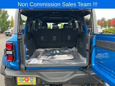 New 2025 Ford Bronco Raptor image 30