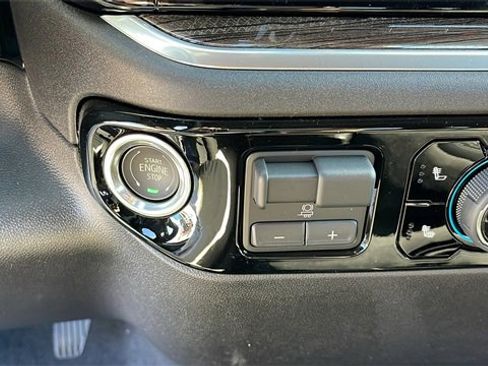 New 2026 Chevrolet Silverado 1500 LT image 18