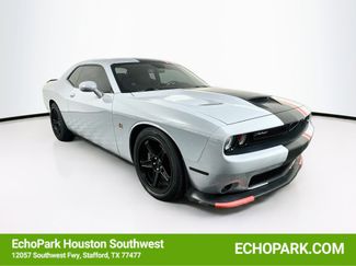 Used 2022 Dodge Challenger R/T Scat Pack w/ Driver Convenience Group RWD video 1