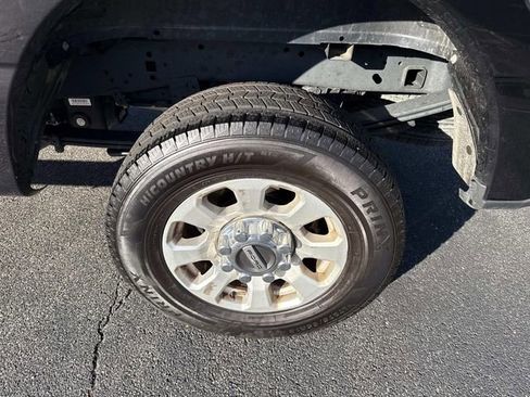 Used 2024 Ford F250 XLT w/ Snow Plow Prep Package image 13