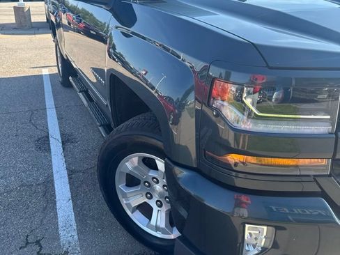 Used 2017 Chevrolet Silverado 1500 LT w/ All Star Edition AWD/4WD image 6