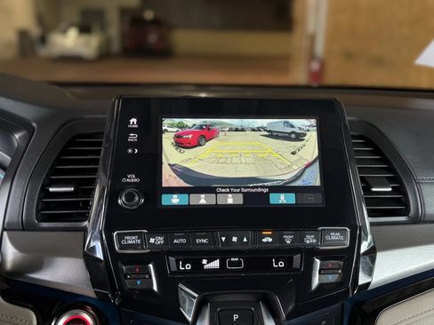 Used 2024 Honda Odyssey Touring image 34