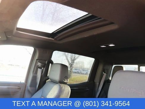 Certified 2025 GMC Sierra 1500 AT4 w/ AT4 Premium Package image 19