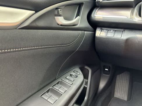 Used 2019 Honda Civic EX image 41
