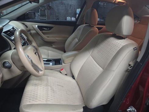 Used 2016 Nissan Altima 2.5 SV image 14