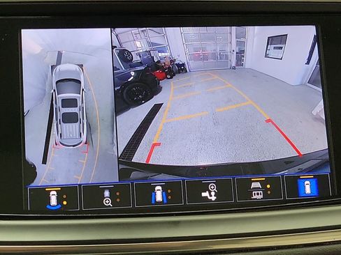 Certified 2023 Buick Enclave Premium w/ Experience Buick Package AWD/4WD image 16