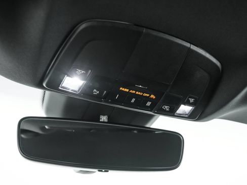 Used 2025 Porsche 718 Cayman RWD image 84