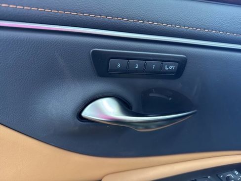 New 2025 Lexus ES 350 w/ Premium Package image 37
