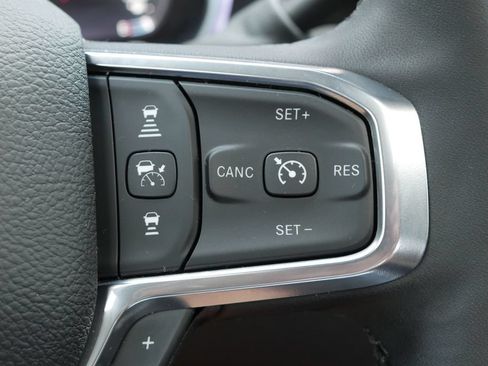 Used 2026 RAM 3500 Laramie AWD/4WD image 13