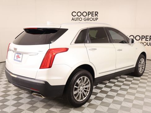 Used 2017 Cadillac XT5 Luxury FWD image 21
