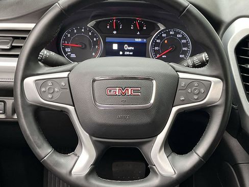 Certified 2023 GMC Acadia SLT AWD/4WD image 18