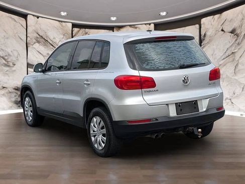 Used 2012 Volkswagen Tiguan S FWD image 6