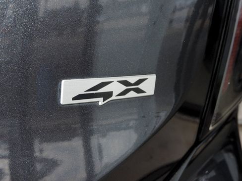 Used 2023 Kia Telluride SX Prestige AWD/4WD image 18