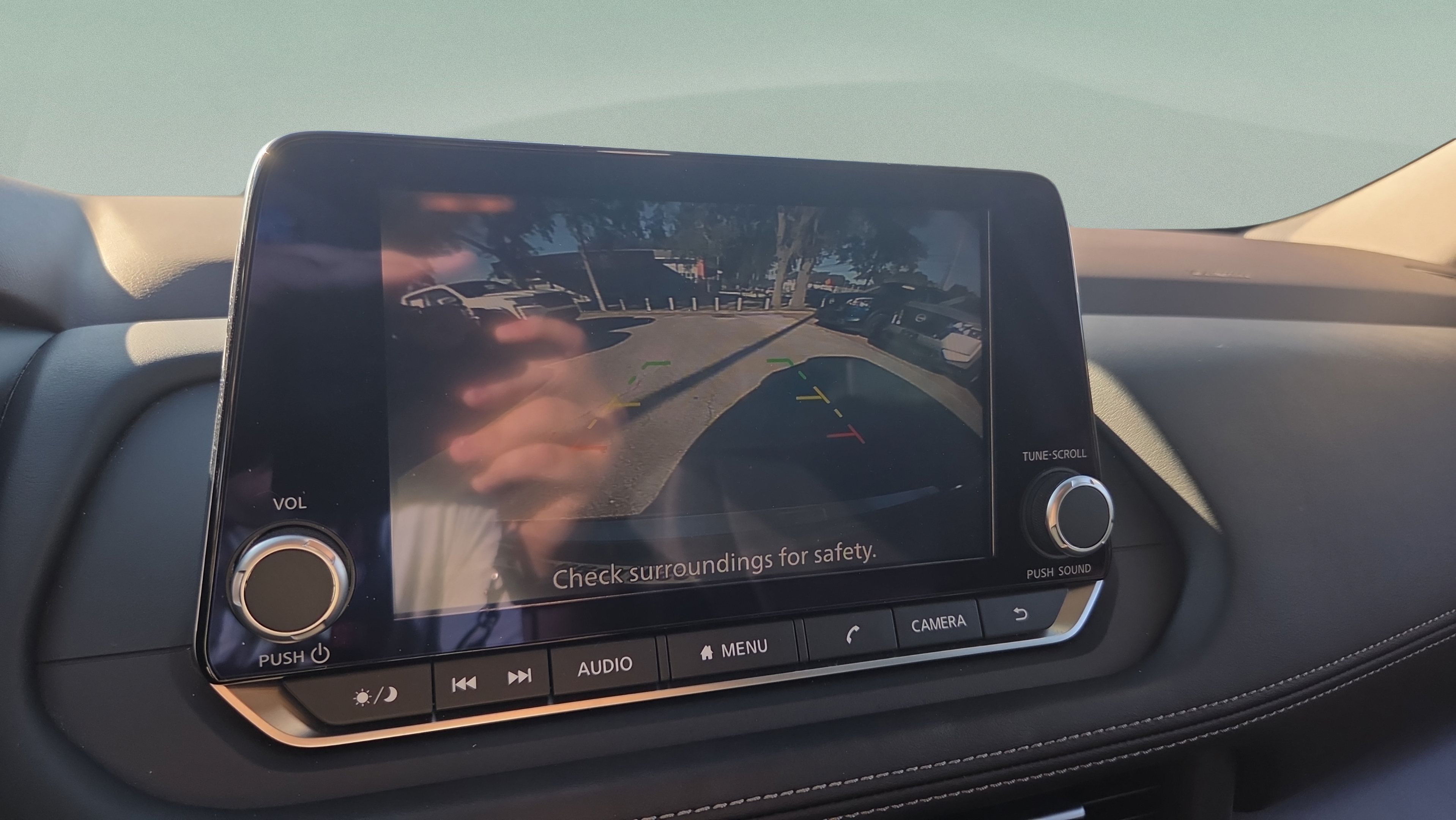 Used 2023 Nissan Rogue SV FWD image 20