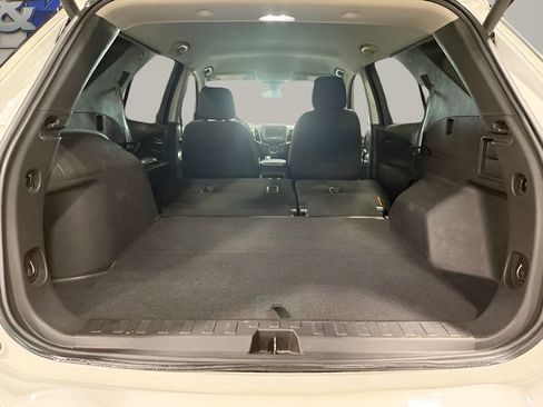 Used 2024 Chevrolet Equinox LT FWD image 13