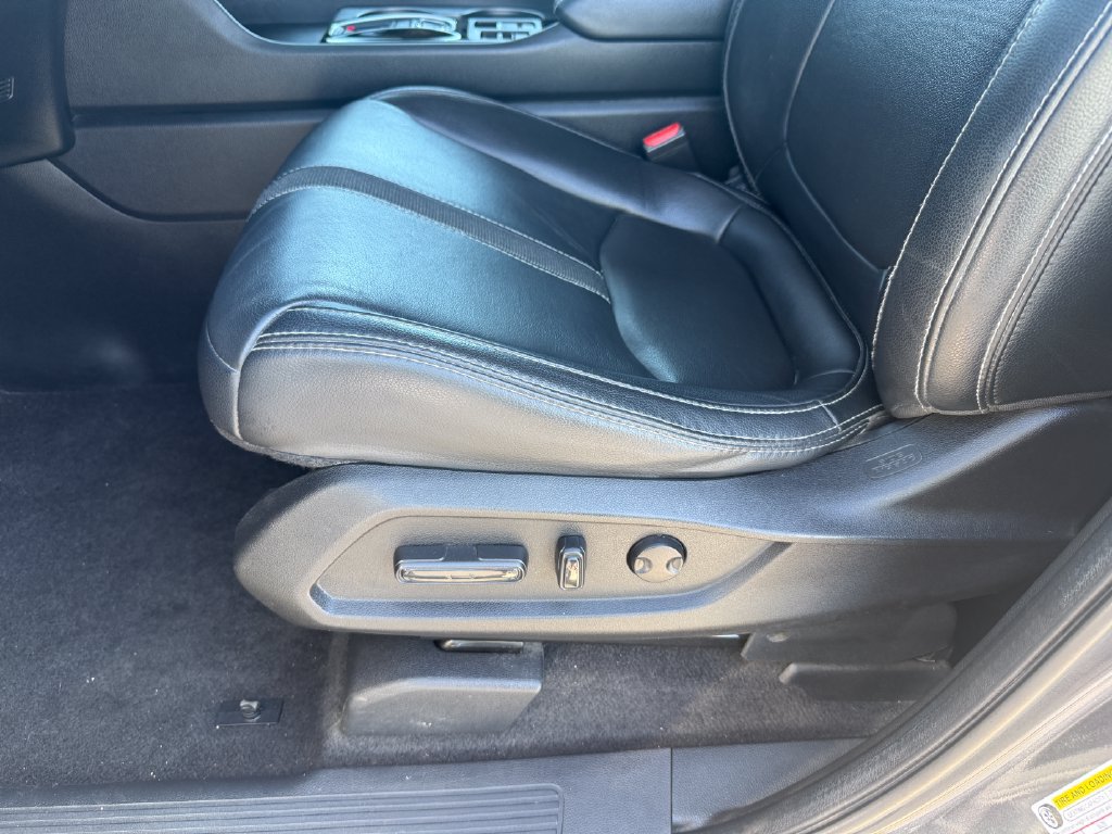 Used 2024 Honda Pilot EX-L image 10