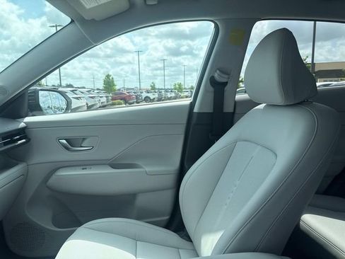 New 2026 Hyundai Kona SEL Premium FWD image 19