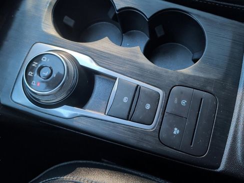 Used 2022 Ford Escape SEL image 22