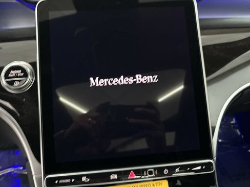 Used 2026 Mercedes-Benz GLC 300 4MATIC image 11