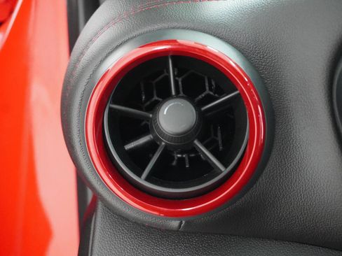 Used 2022 Chevrolet Blazer RS w/ Enhanced Convenience Package FWD image 19