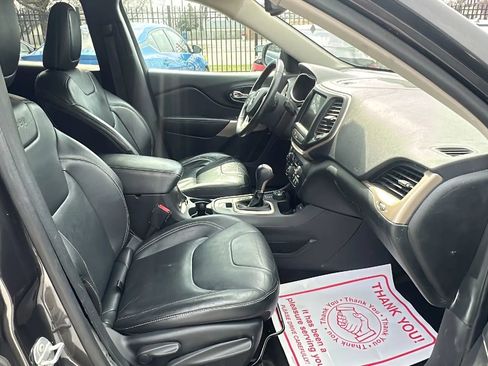 Used 2018 Jeep Cherokee Limited w/ High Altitude Package image 19