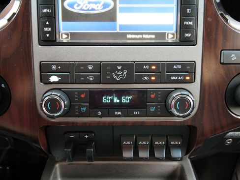 Used 2012 Ford F250 Lariat w/ Lariat Ultimate Pkg AWD/4WD image 33