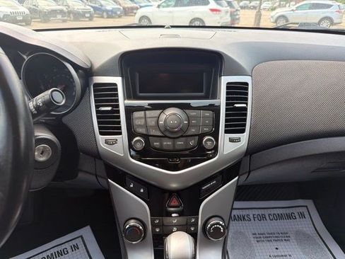 Used 2014 Chevrolet Cruze LT FWD image 22